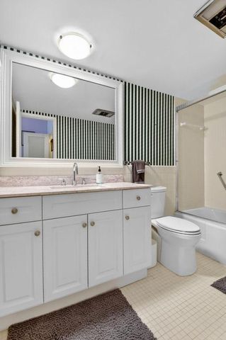 1000 Lowry Street 1f, Delray Beach, FL 33483