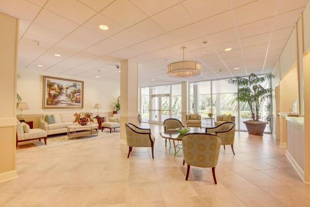 1000 Lowry Street 1f, Delray Beach, FL 33483