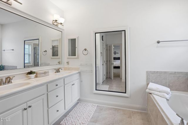 137 Aspenridge Drive, Holly Springs, NC 27540