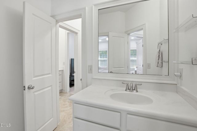 137 Aspenridge Drive, Holly Springs, NC 27540