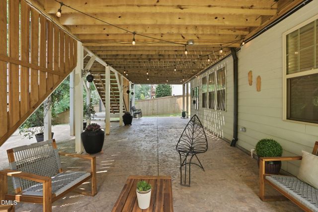 137 Aspenridge Drive, Holly Springs, NC 27540