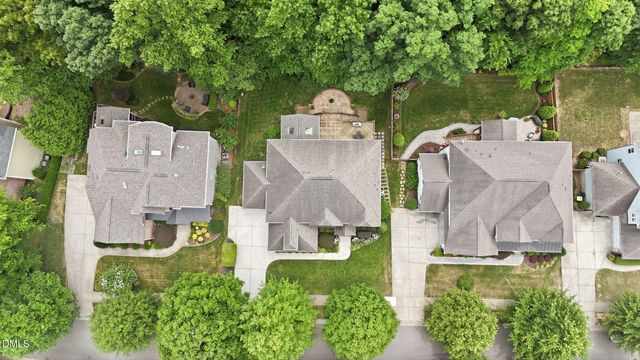 137 Aspenridge Drive, Holly Springs, NC 27540