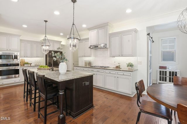 137 Aspenridge Drive, Holly Springs, NC 27540