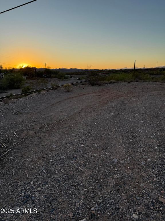 26XXX W Gates Road -, Morristown, AZ 85342 — photo 5