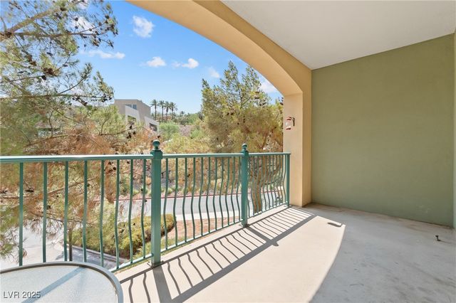 30 Strada Di Villaggio 143, Henderson, NV 89011