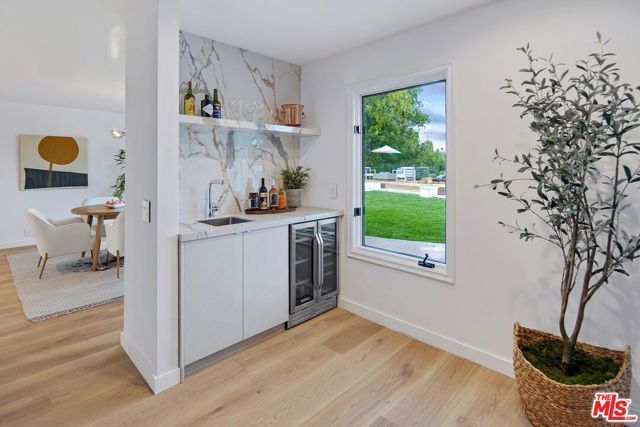 4050 Clarinda Drive, Tarzana (los Angeles), CA 91356