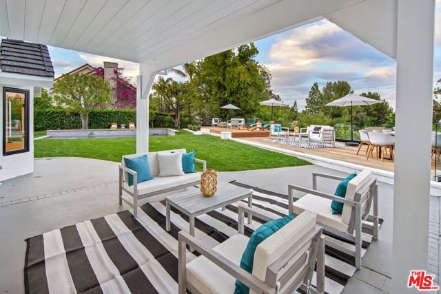 4050 Clarinda Drive, Tarzana (los Angeles), CA 91356