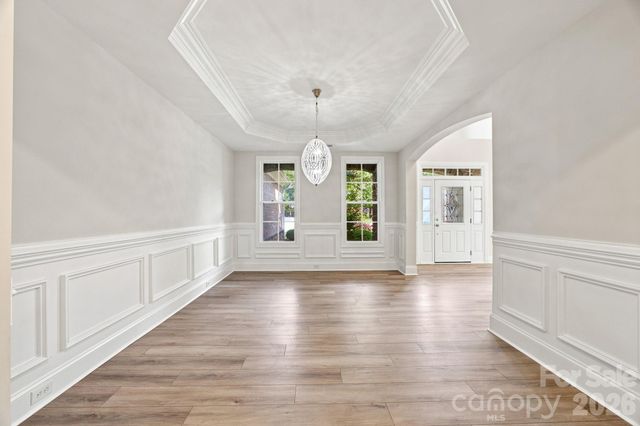6812 S Creek Road, Charlotte, NC 28277