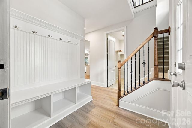 6812 S Creek Road, Charlotte, NC 28277