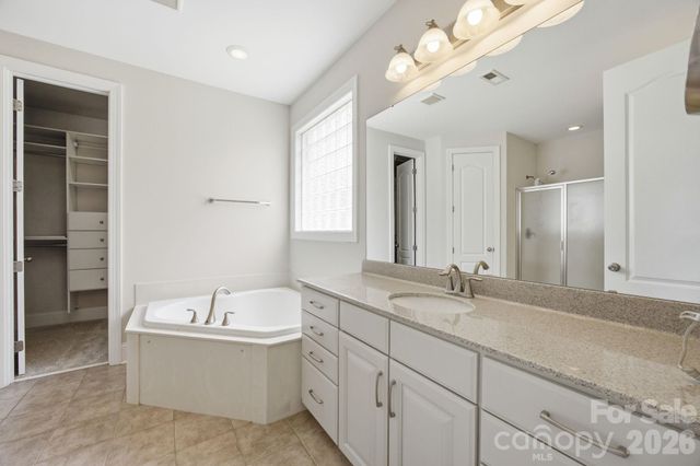6812 S Creek Road, Charlotte, NC 28277