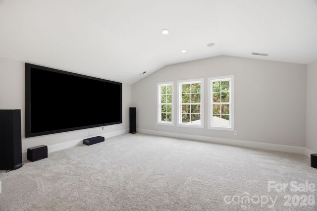 6812 S Creek Road, Charlotte, NC 28277