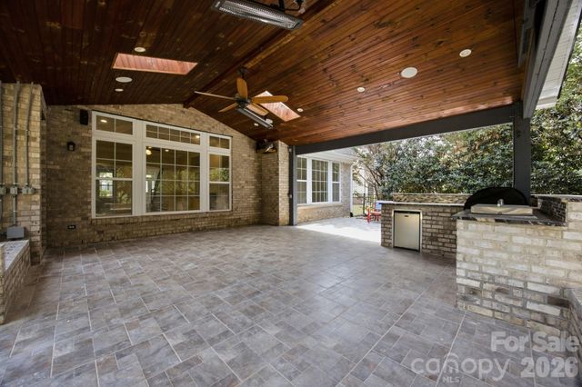 6812 S Creek Road, Charlotte, NC 28277