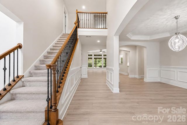 6812 S Creek Road, Charlotte, NC 28277