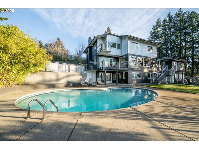 3970 N SHASTA Loop, Eugene, OR 97405
