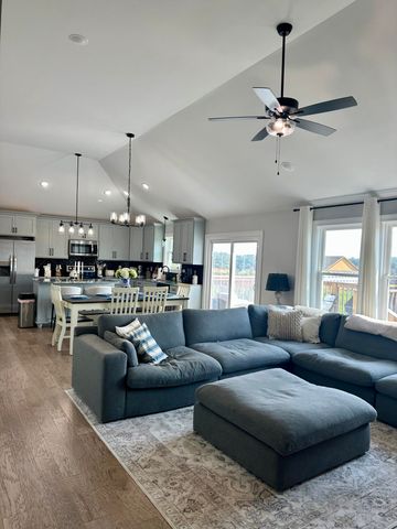 227 Lone Oak Drive, Somerset, KY 42503