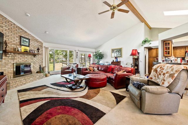 23 Realeza Court, Hot Springs Village, AR 71909