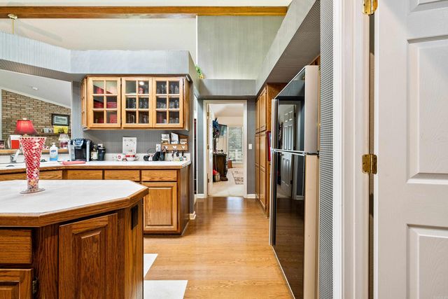 23 Realeza Court, Hot Springs Village, AR 71909