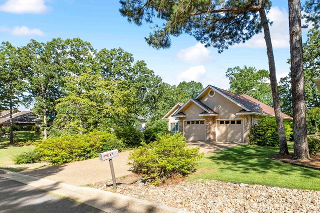 23 Realeza Court, Hot Springs Village, AR 71909