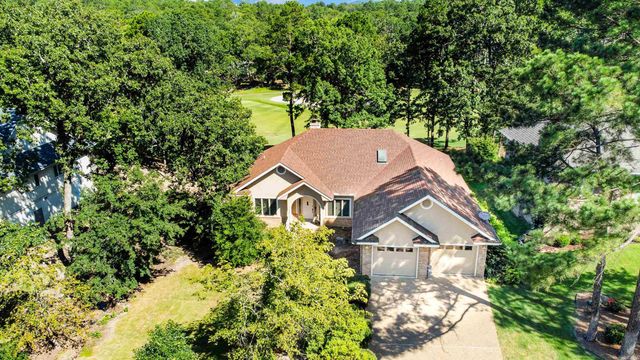23 Realeza Court, Hot Springs Village, AR 71909