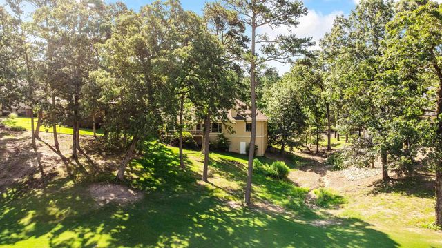 23 Realeza Court, Hot Springs Village, AR 71909
