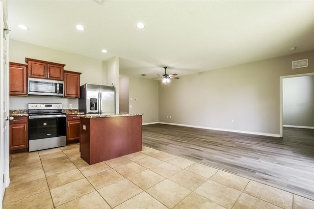 231 BLACKSTONE CREEK ROAD, Groveland, FL 34736