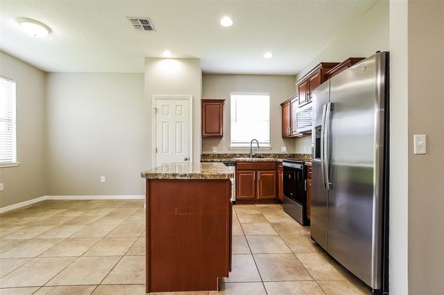 231 BLACKSTONE CREEK ROAD, Groveland, FL 34736