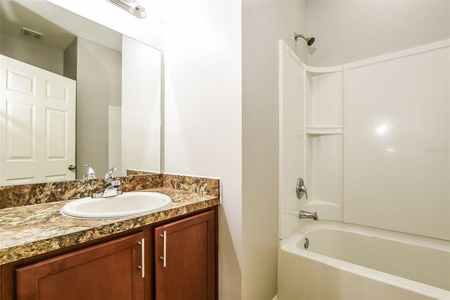 231 BLACKSTONE CREEK ROAD, Groveland, FL 34736