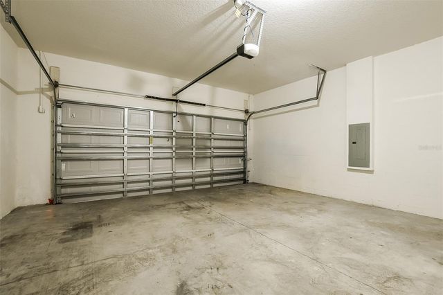 231 BLACKSTONE CREEK ROAD, Groveland, FL 34736