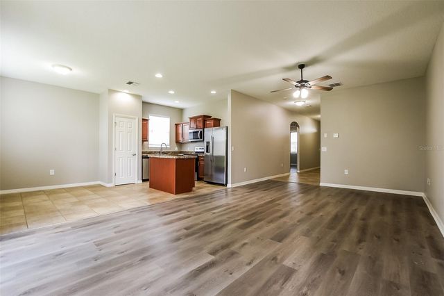 231 BLACKSTONE CREEK ROAD, Groveland, FL 34736