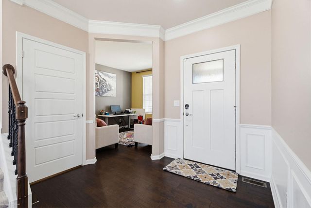 30096 Braeburn Street, New Hudson, MI 48165