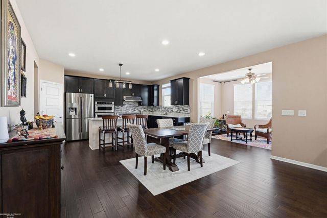 30096 Braeburn Street, New Hudson, MI 48165