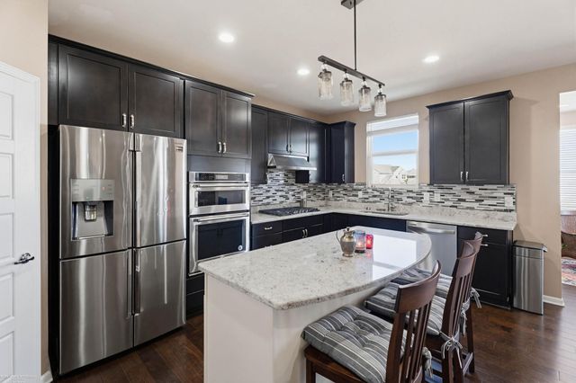 30096 Braeburn Street, New Hudson, MI 48165