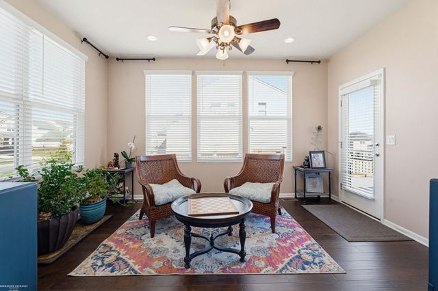 30096 Braeburn Street, New Hudson, MI 48165