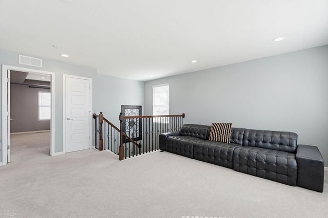 30096 Braeburn Street, New Hudson, MI 48165