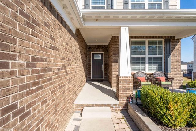 30096 Braeburn Street, New Hudson, MI 48165