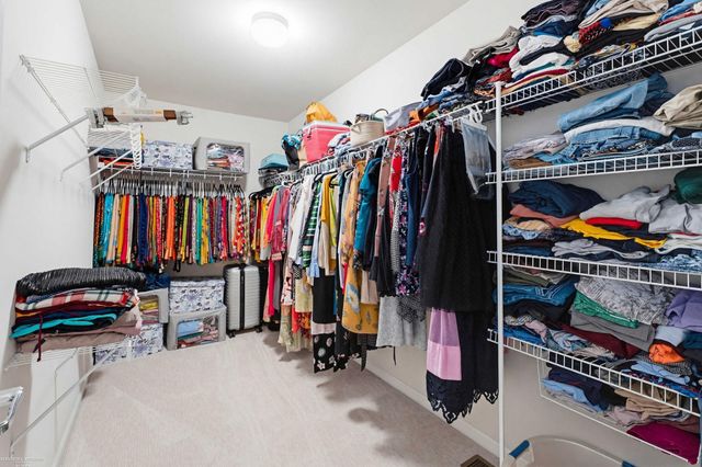 30096 Braeburn Street, New Hudson, MI 48165