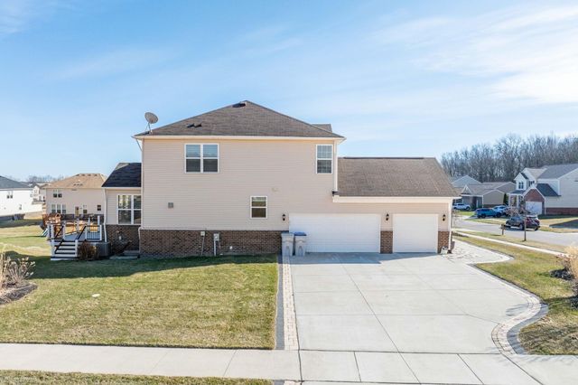30096 Braeburn Street, New Hudson, MI 48165