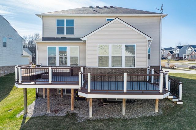 30096 Braeburn Street, New Hudson, MI 48165