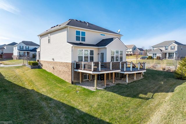 30096 Braeburn Street, New Hudson, MI 48165