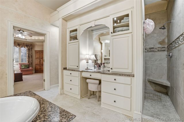 9825 S Vandalia Avenue, Tulsa, OK 74137