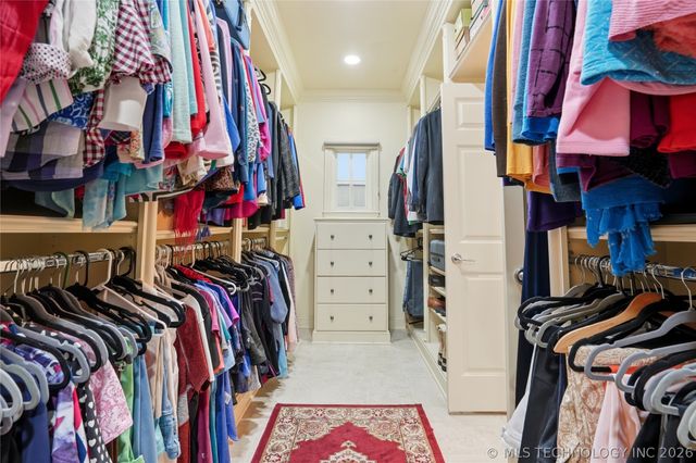 9825 S Vandalia Avenue, Tulsa, OK 74137