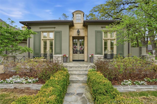 9825 S Vandalia Avenue, Tulsa, OK 74137