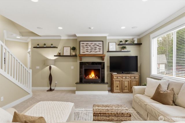 1061 Potlatch Drive, Fox Island, WA 98333