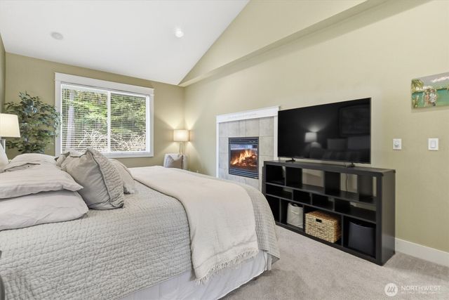 1061 Potlatch Drive, Fox Island, WA 98333