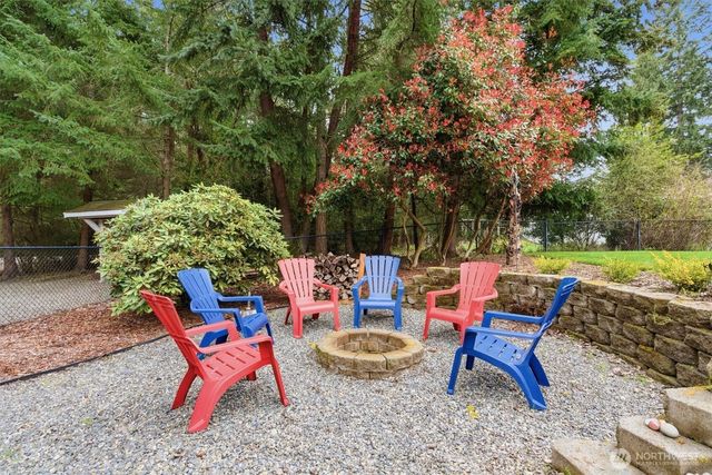 1061 Potlatch Drive, Fox Island, WA 98333