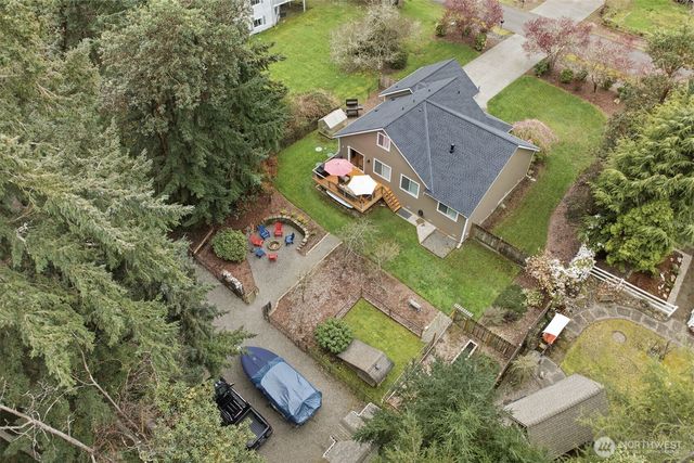 1061 Potlatch Drive, Fox Island, WA 98333