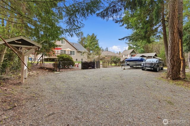 1061 Potlatch Drive, Fox Island, WA 98333