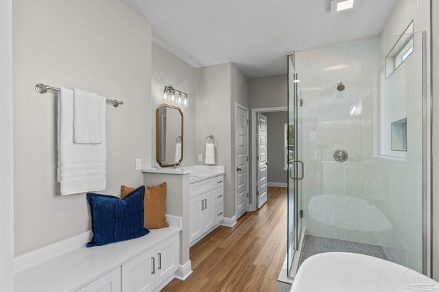 1115 Barcia Dr, Pensacola, FL 32503