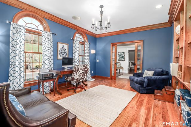 10 Trailing Ridge Road, Brookfield, CT 06804