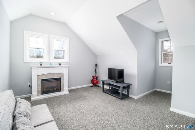 10 Trailing Ridge Road, Brookfield, CT 06804